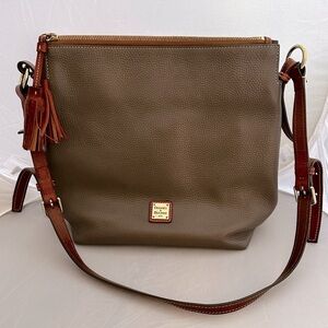 Dooney & Bourke | Pebble Small Sloan Elephant